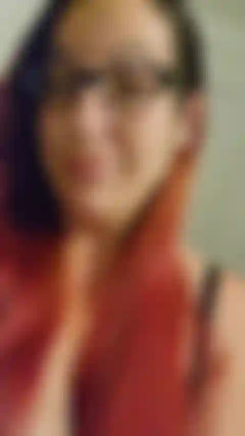 Full body view head to toe of me in leggings/tank top/bra/panties  stripping it all off and then hanging my tits in your face and shaking them! AUDIO!