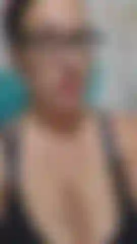 I found my little tiny black vibrator! It had been missing for SO long  this strong little sucker always makes me cum SO fast but I wanted to edge myself. When I finally cum I didnt want to stop so I kept going because it felt so good and came again!