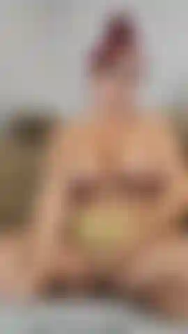 Watch me cum in a pair of panties! I got them nice and juicy wet with my creamy pregnant pussy juices! (AUDIO!) 20 weeks pregnant!