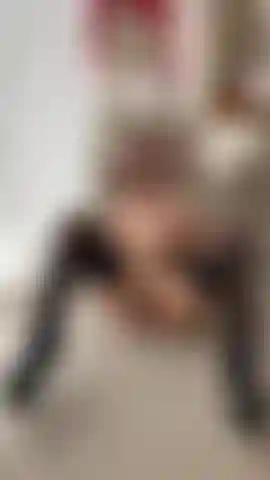 It's so hot, I'm so wet! Toy and fingers! Oh yeah, baby, fuck me.