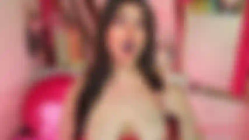 Bbw titty out smoke.