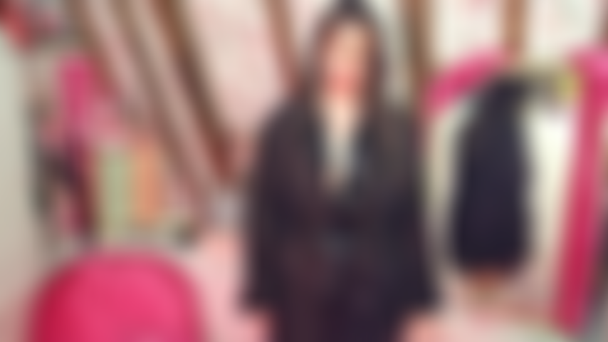 Your bbw best friend wants a favour - bikini tease.