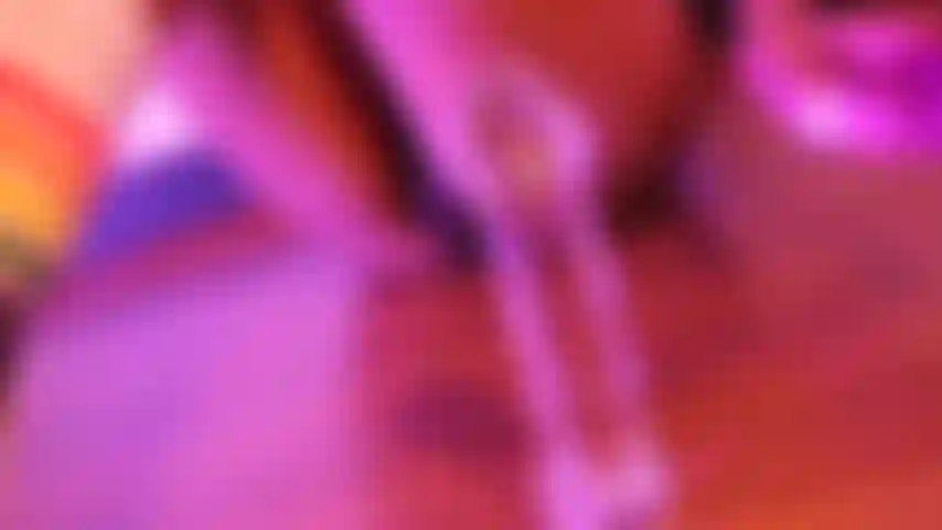 I WANT TO GIVE YOU MY ORGASM ON MY BEAUTIFUL SKATES