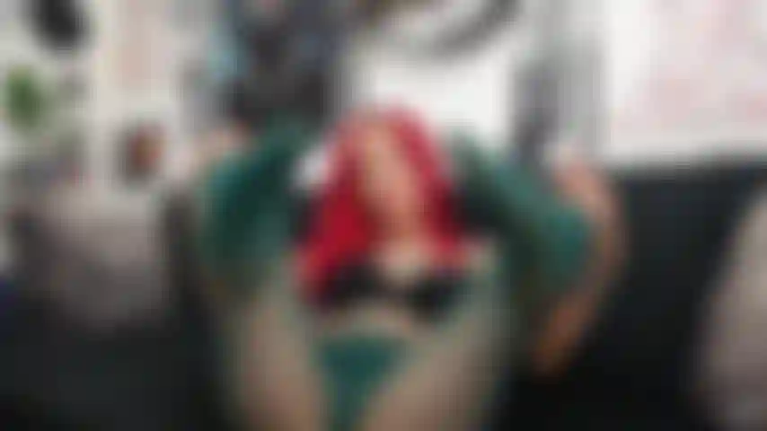 This was a custom clip: "Yes goddess want a custom of you in your green nylons making me submit to your feet and legs"