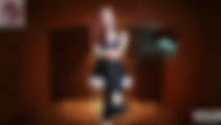 You can't resist my feet