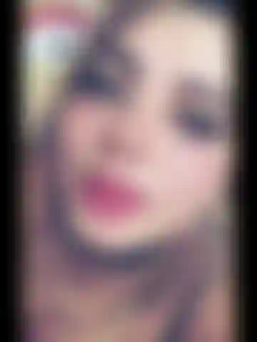 sexy face come to my shows and enjoy me