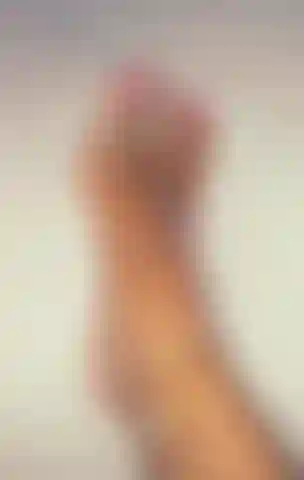 Close-up view of my perfectly pedicure toes. You only get 5 this time. Gift me a pedicure and see all 10 for 5 min