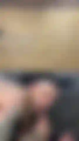 Bouncing on a 8 dildo.