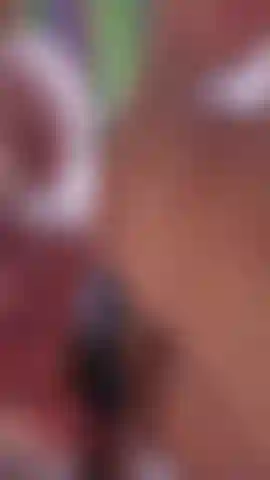 Cumming with my freshly painted toes in your face, watch my pussy shake 😋