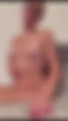 Fingering and dirty talk..