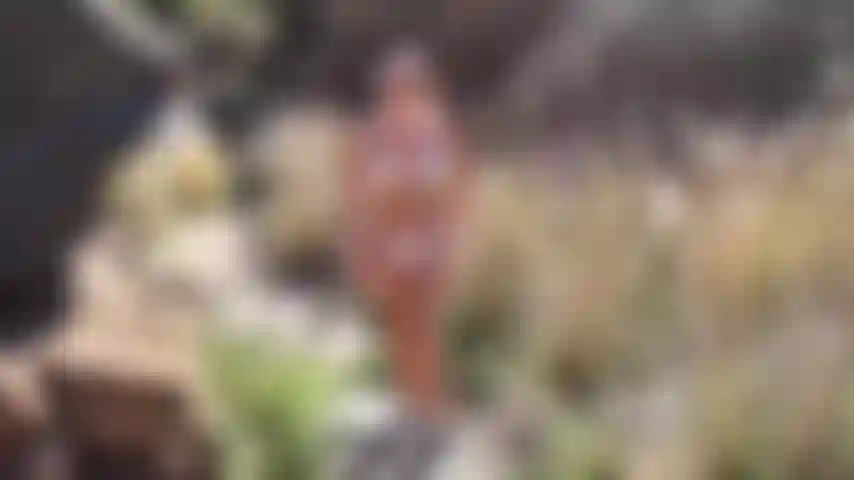 A Quick Strip & Spread on the beach!