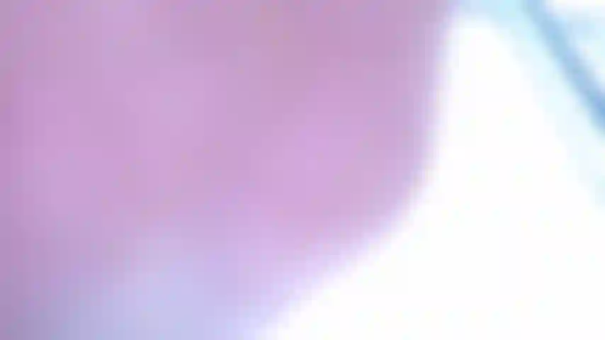 Giantess: stomping & squashing you.