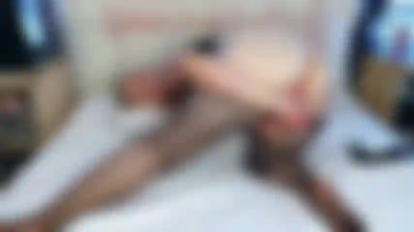 Dildo Play 🥵 My most explicit video yet, over 10 different dildo fucking scenes rapid cut into one compilation. Watch me stretch my pretty pink pussy nice and wide with my 7 inch dildo in every position you can imagine. Also features massive heels, ripped nylons, a foot close up and multiple orgasms. Let me know which bit is your favourite - mine is the one in the pink bra where my tits are bouncing in cowgirl 🤭