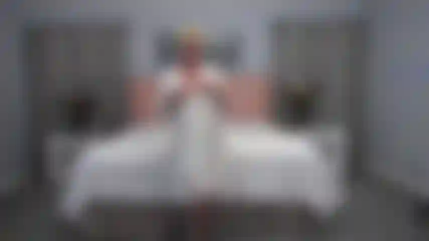 I play with my body dildo while teasing my fan.