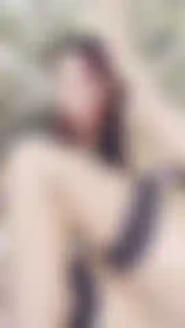 Enjoy my butt while I masturbate