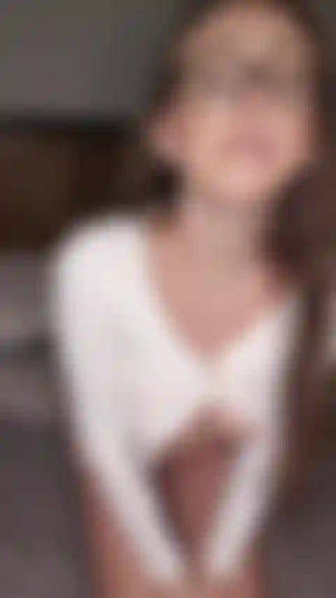 Oil me up Daddy!! Begging for your CUM!