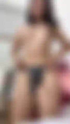 strapon and my naked body... great combination... perfect to fuck you so hard..