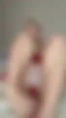 play with sweet pussy