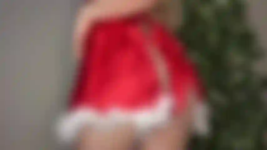 I'm slowly unwrapping your Christmas present mmm