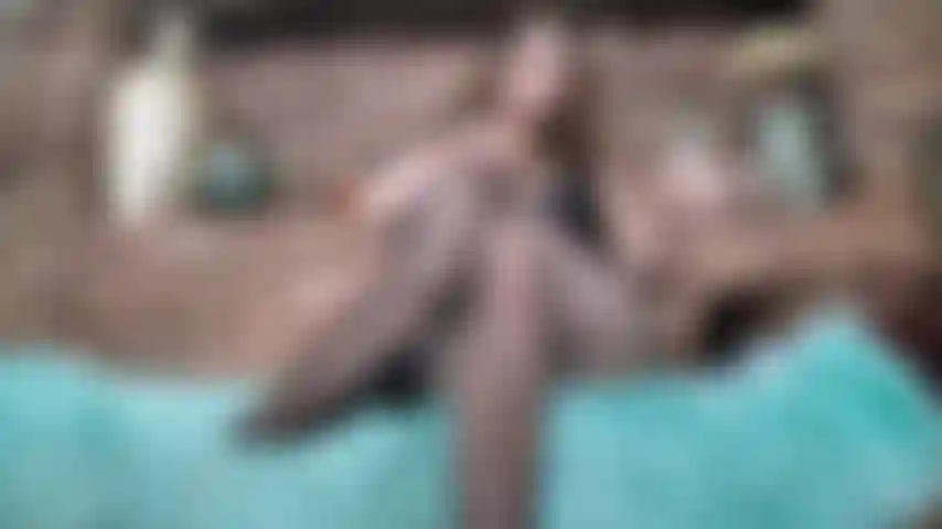 LONG LEGS in FISHNETS TEASE