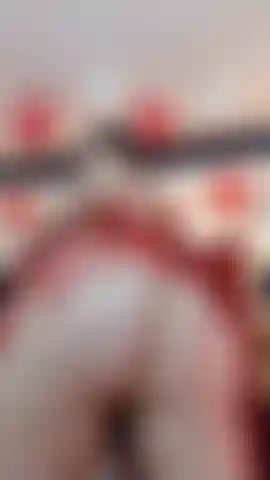 My big ass speaks for itself... and today it's inviting you to play. Bouncing hard, just for you. Are you going to resist?