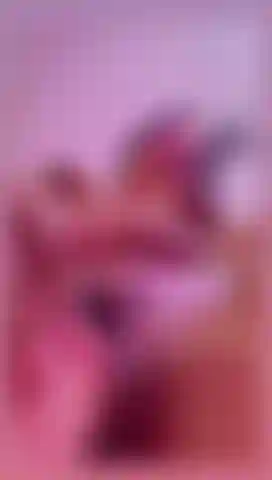 Slide over my lips (ride on a dildo)