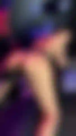 My pussy getting filled by the f-machine in the dungeon.