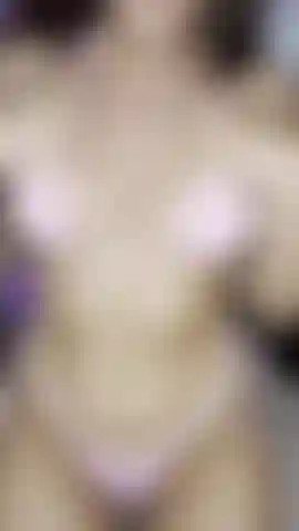 Pink bikini strip tease & twerk.