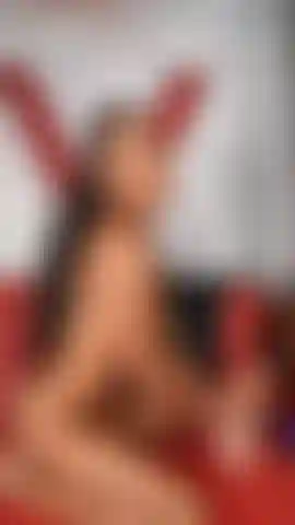 CLAMPS TITS AND BIG DILDO