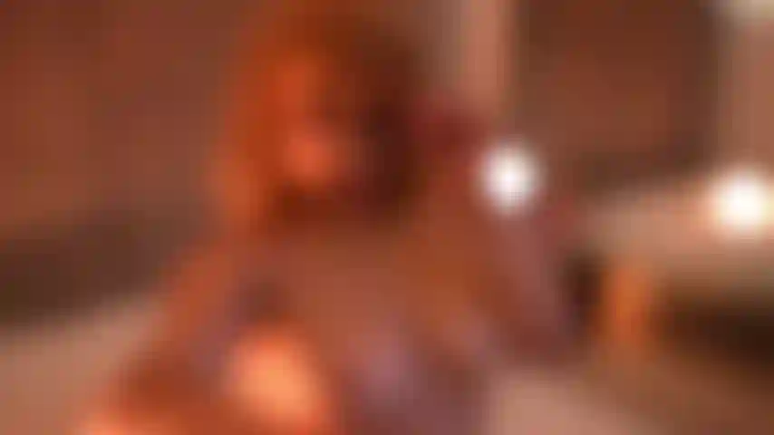 Sexy topless fun!