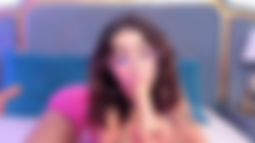 First i taste him eagerly... Slow, deep, wet. Then i can't resist anymore and i give it to myself the way i like it. Can you imagine being in his place?