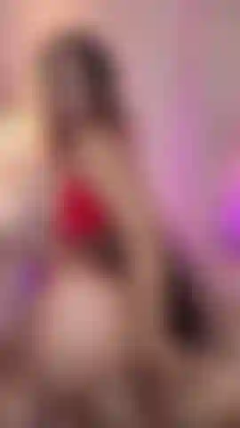 round colombian ass
