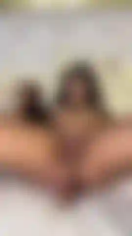 🍑 Today I want to feel full, wet, and naughty... Come watch me play without limits.