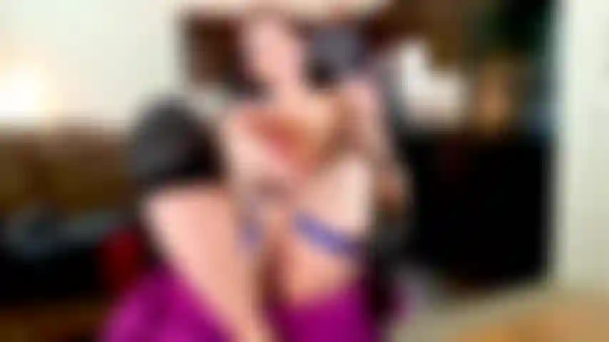 Toe tease to clit masturbation, orgasm, & pussy gaping.