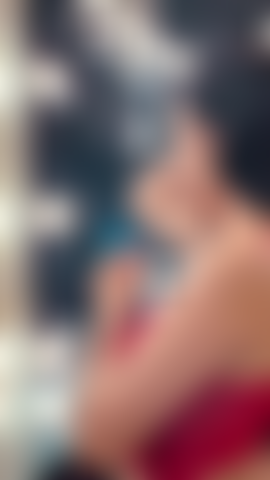 Mi first video, being a very sweet and tender girl,