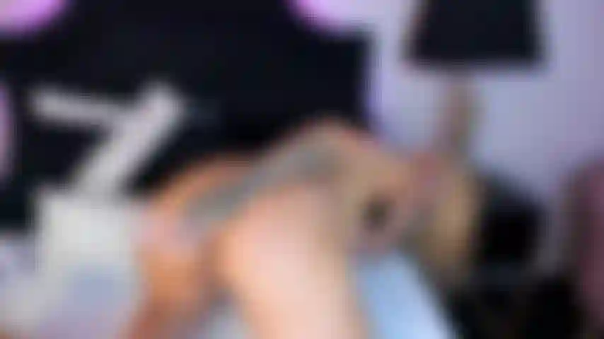 come and enjoy watching how I fuck my ass while my vibrator toy wets my pink pussy