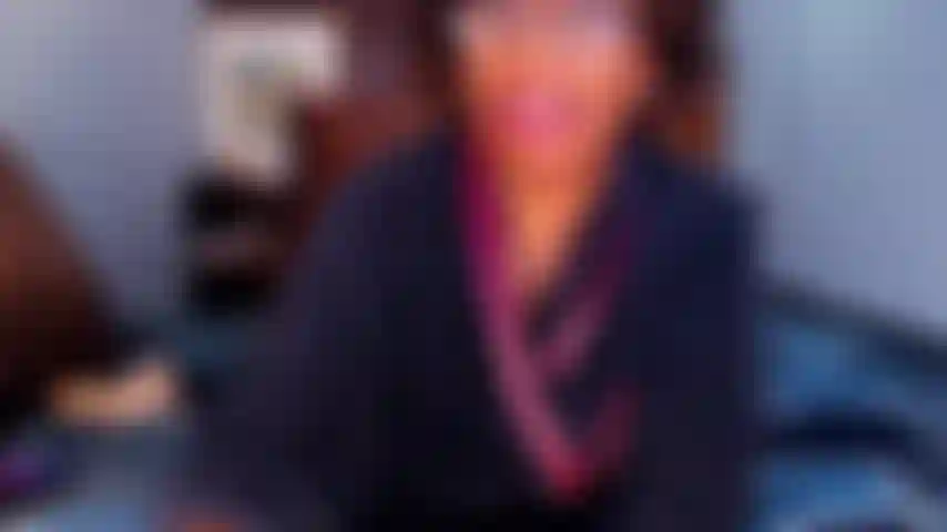 let me make u cum with my nice pusy and perfect ass hmmmm