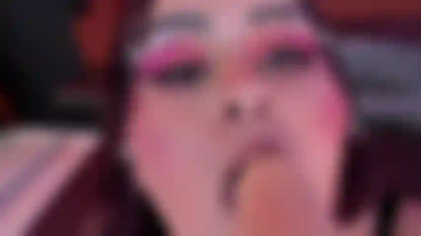 Bbw fucks his mouth without compassion with his favorite toy.