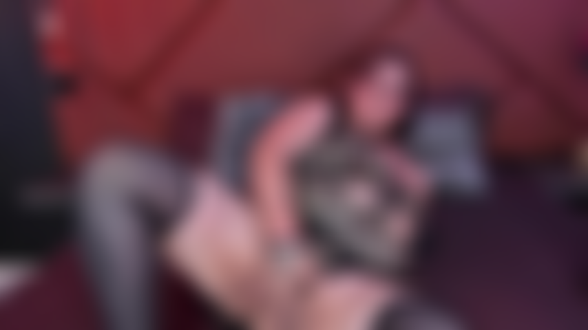 Look how my pink pussy fucked and let myself be carried away by orgasm.