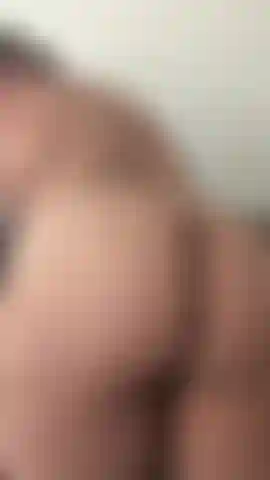 Booty jiggles and spanks, titty jerks