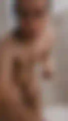 A minute video of me showering