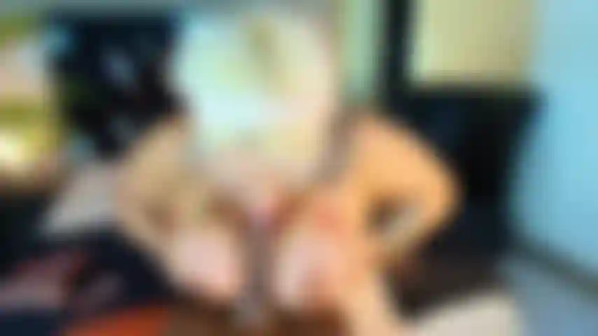 I FUCK THE DILDO WITH MY BIG MATURE TITS