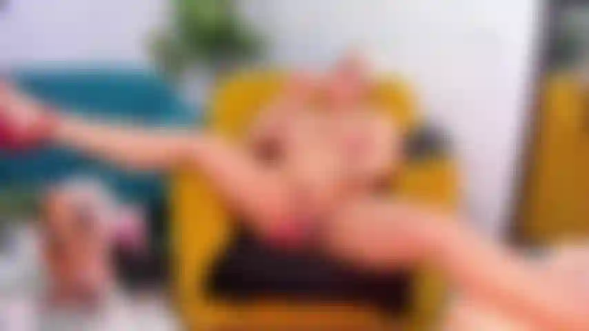 I LIKE TO FUCK WHEN THEY LEAVE ME ALONE IN THE LIVING ROOM OF MY HOUSE