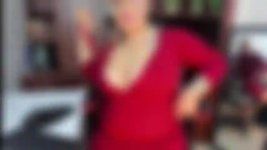 I am your boss and one of your duties as an employee is to make my pussy wet