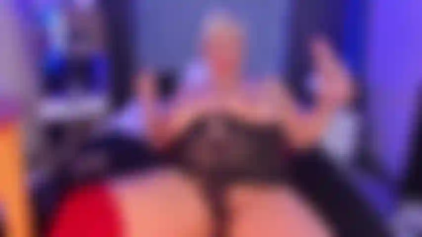 BETWEEN THE DILDO AND THE DOMI IT TAKES ME TO THE TOP OF PLEASURE