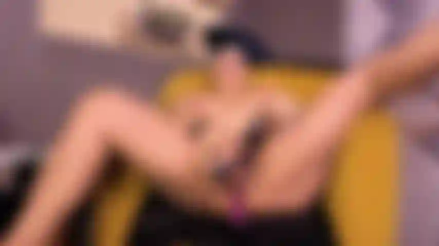 Fucking with my dildo and my domi in my living room