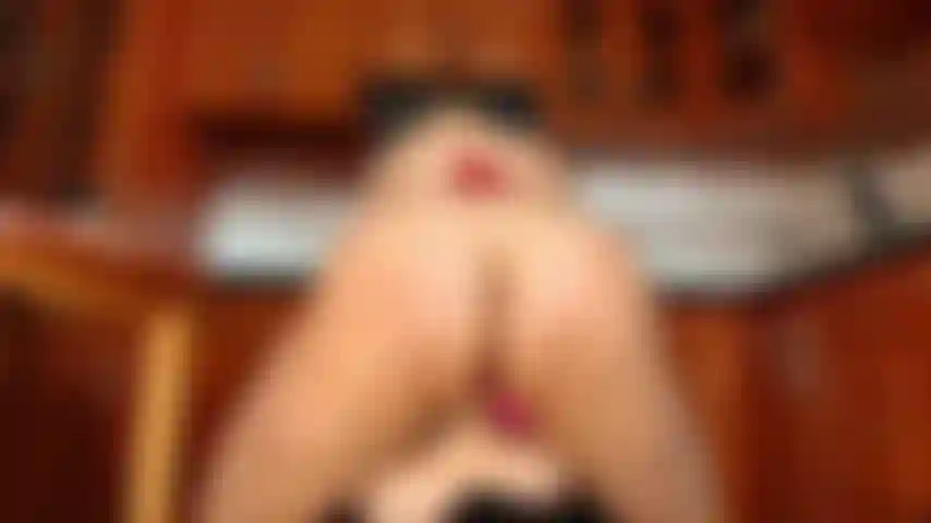 Riding the thick torso's penis.