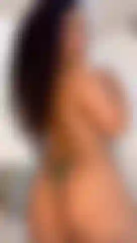 A sexy dance just for you 😘