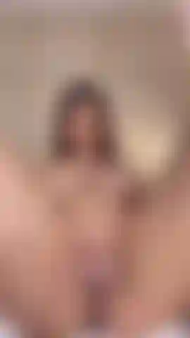 I come with my fingers inside my pussy and dildo #latina #messygirl #lush #dildo #pussy #fuck #wet