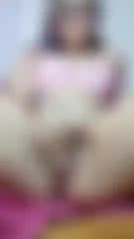 Latina fingers her hairy pussy fast and finger her ass at the same time.